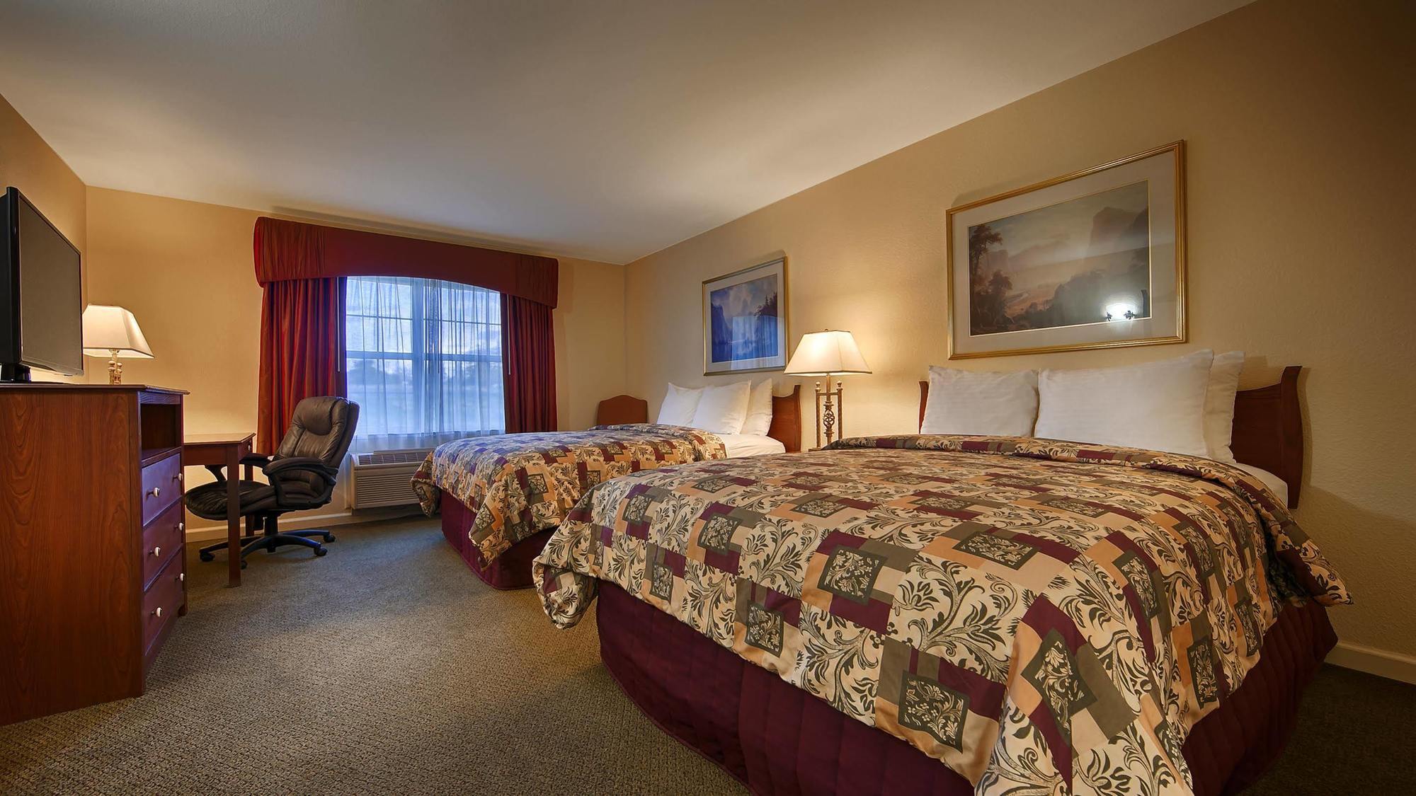 Best Western Cedar Inn & Suites Angels Camp Eksteriør billede