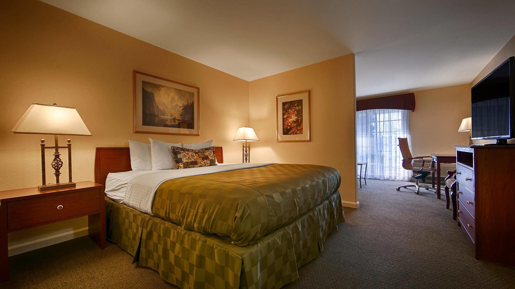Best Western Cedar Inn & Suites Angels Camp Eksteriør billede