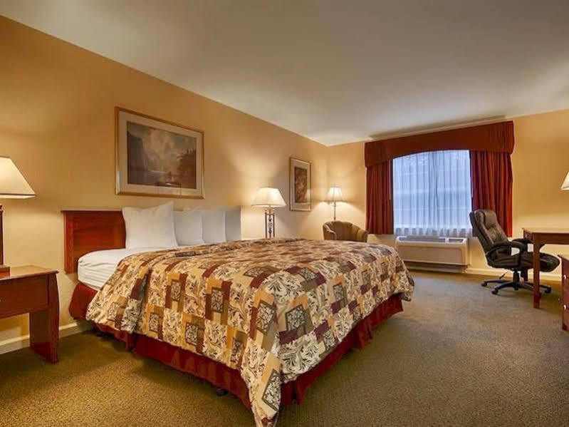 Best Western Cedar Inn & Suites Angels Camp Eksteriør billede